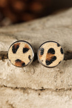 Load image into Gallery viewer, Brown Leopard Studded Earrings